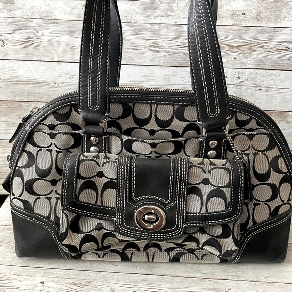 Bags | Coach Hampton Signature Zip Satchel Bag 13977 | Poshmark
